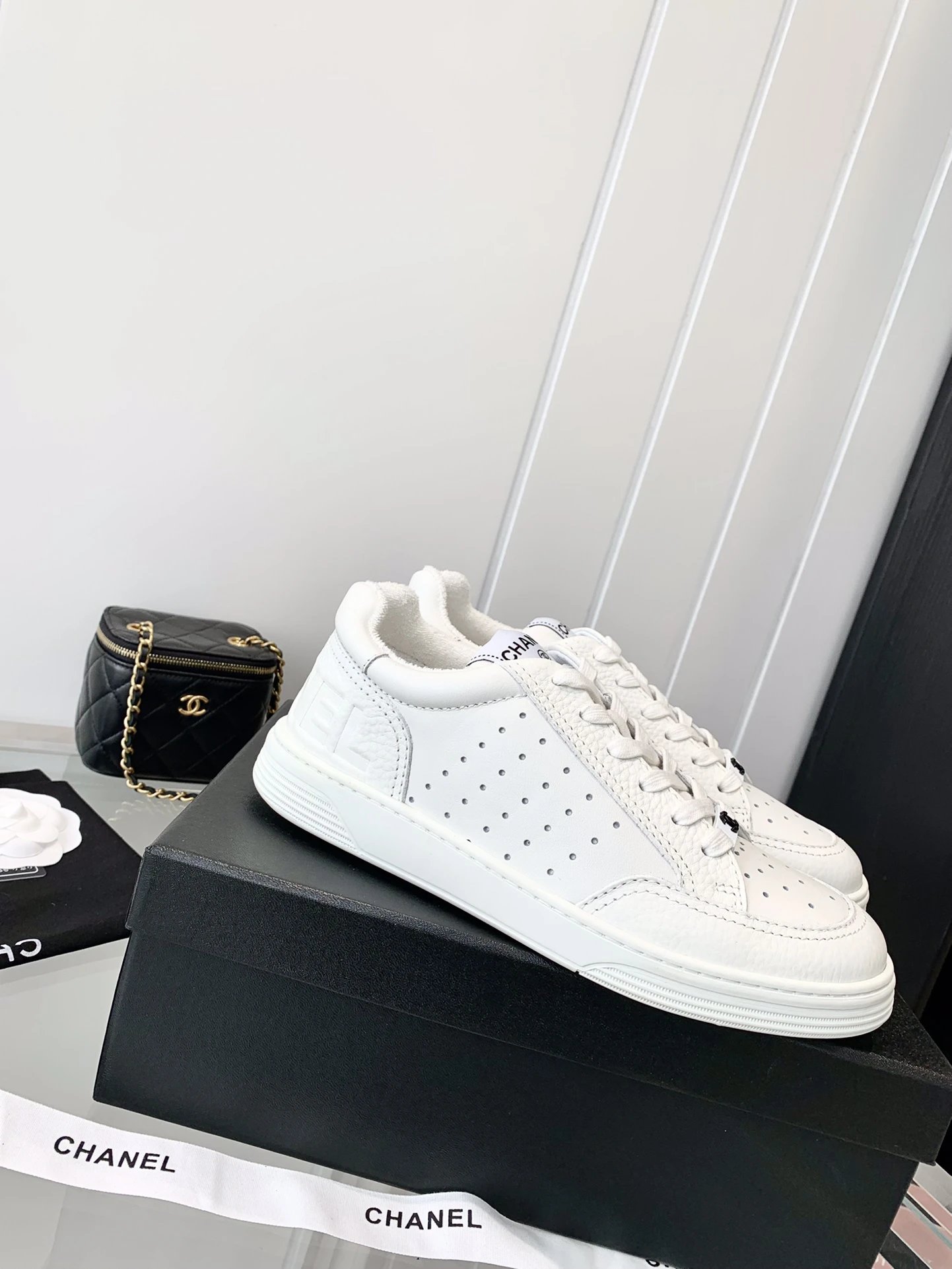 Chanel White Logo Sneakers - High Quality Product Image - Cnfans