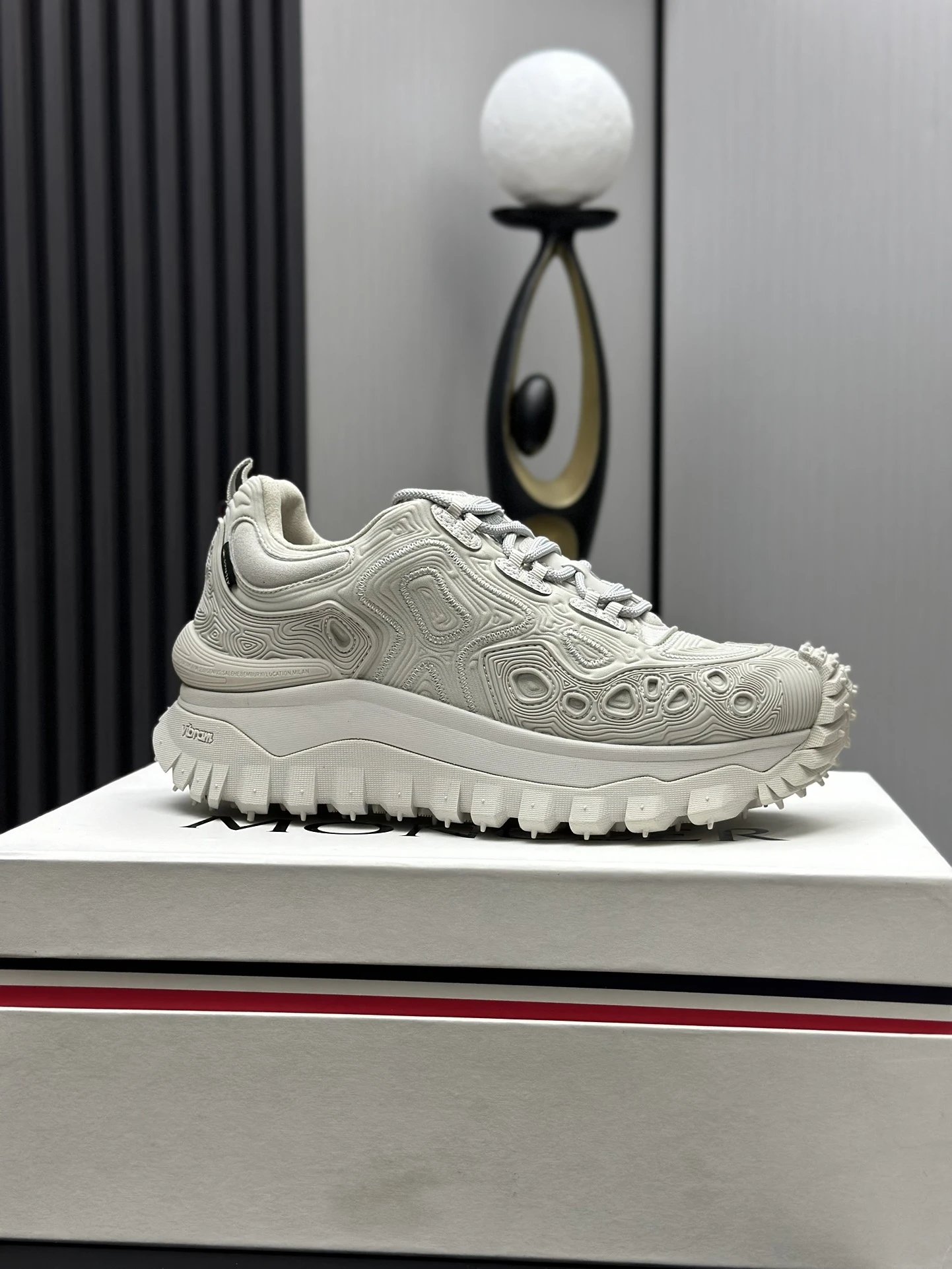 Moncler Trailgrip GTX Hiking Shoes White - High Quality Product Image - Cnfans