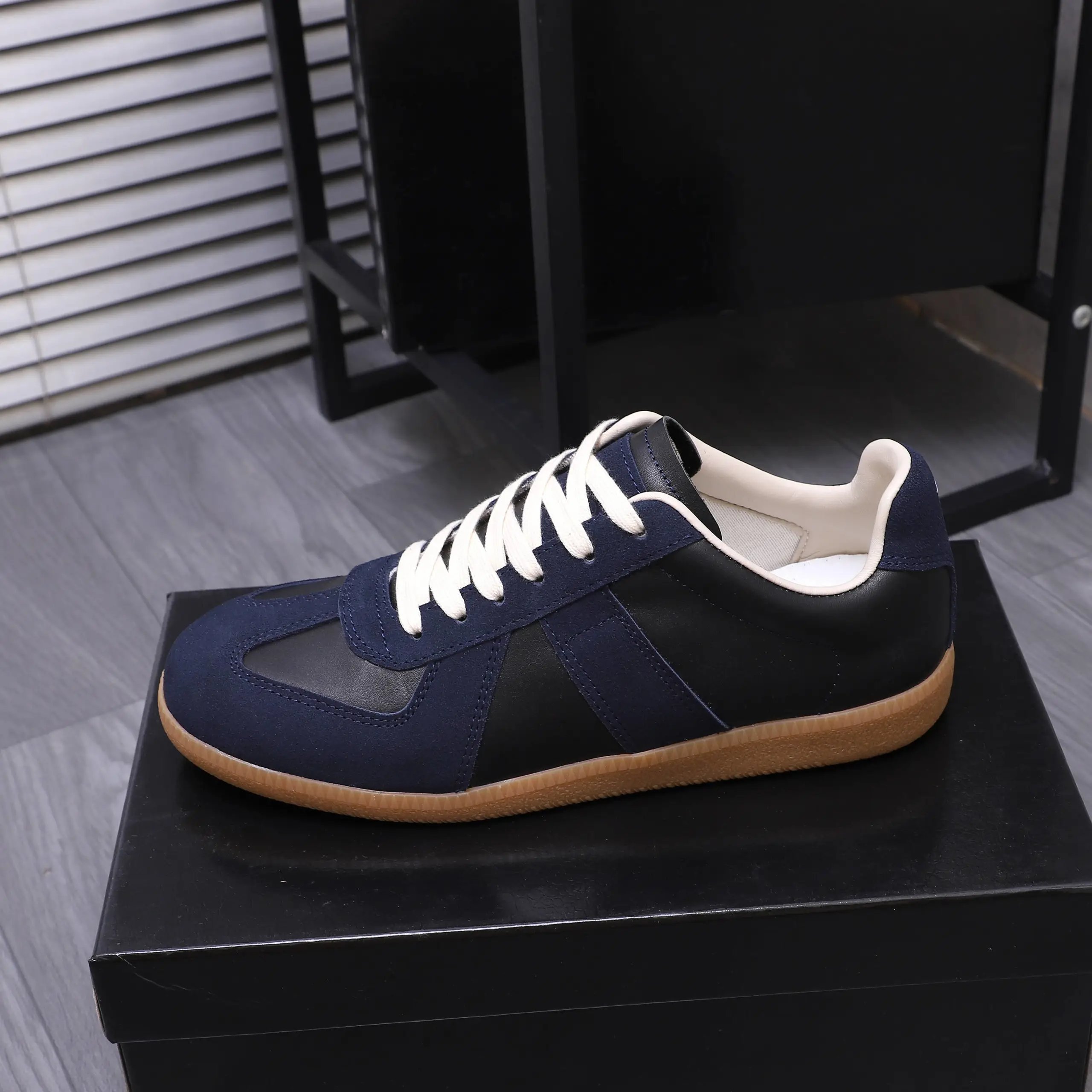 Maison Margiela Leather Sneakers Blue - High Quality Product Image - Cnfans