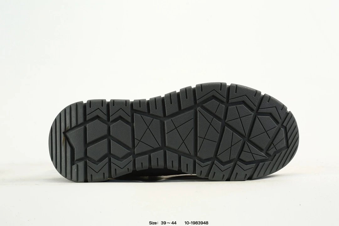 Mid-Top Suede Boots Charcoal Gray - Gallery Image 7 - Detailed View