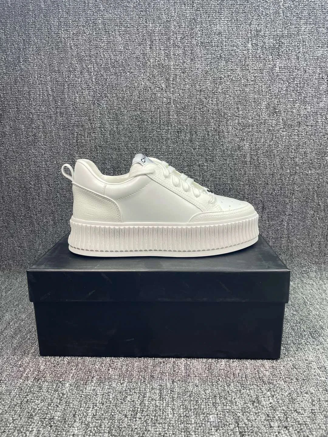 Chanel Casual Sneakers White - High Quality Product Image - Cnfans