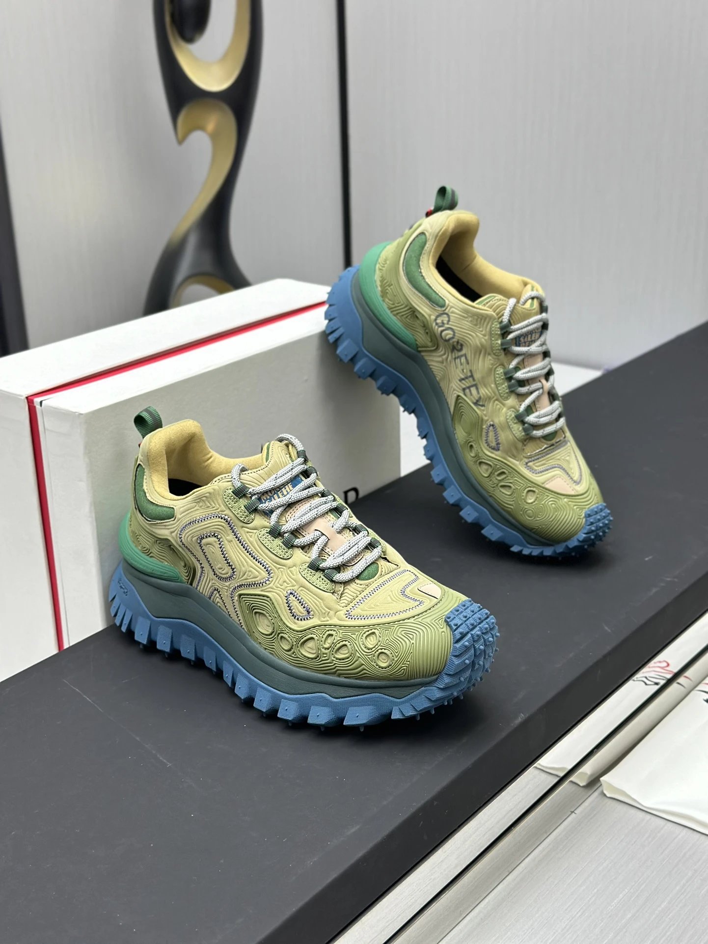 Moncler Trailgrip GTX Hiking Shoes Green - Gallery Image 4 - Detailed View