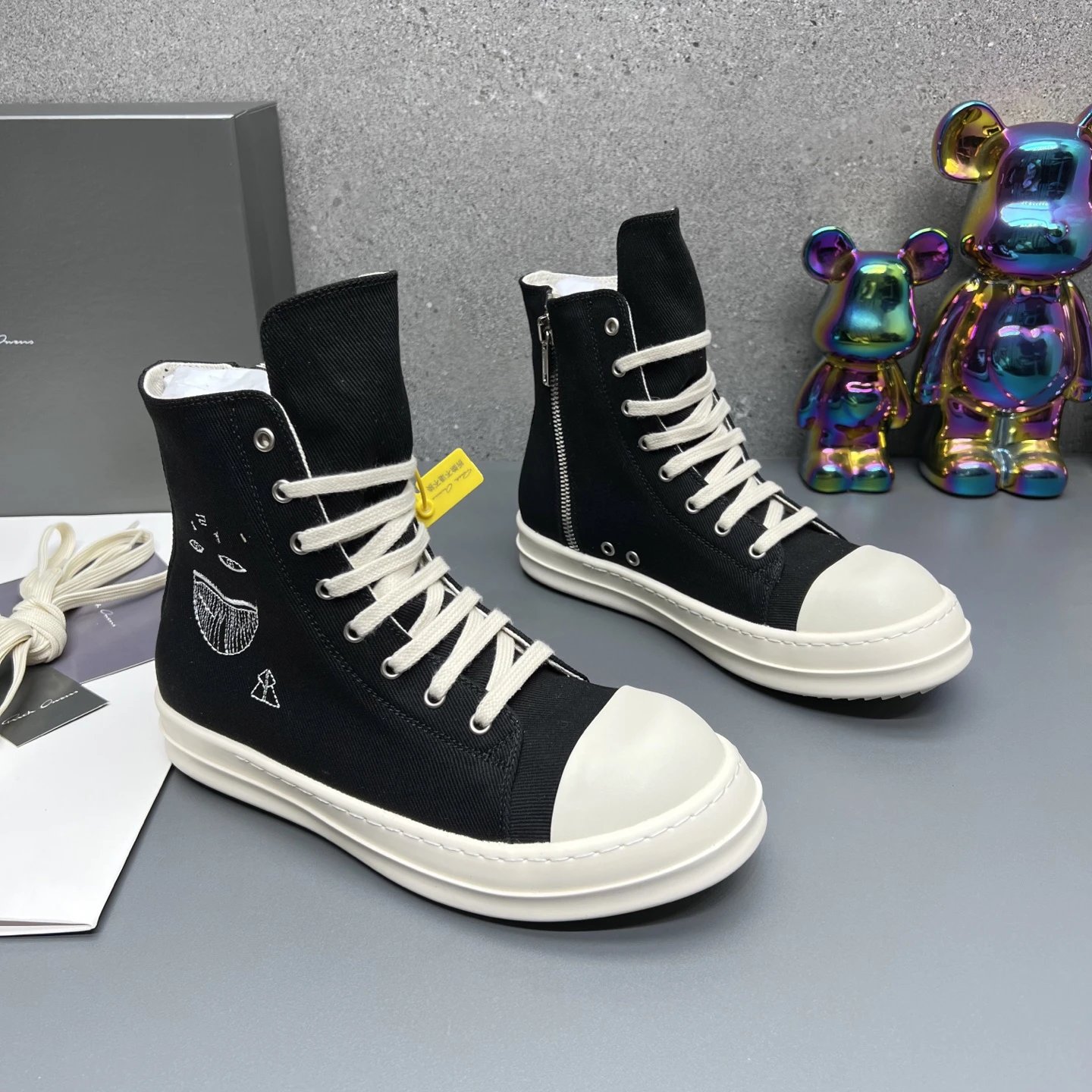 Rick Owens Casual High-Top Sneakers Black White - Gallery Image 3 - Detailed View