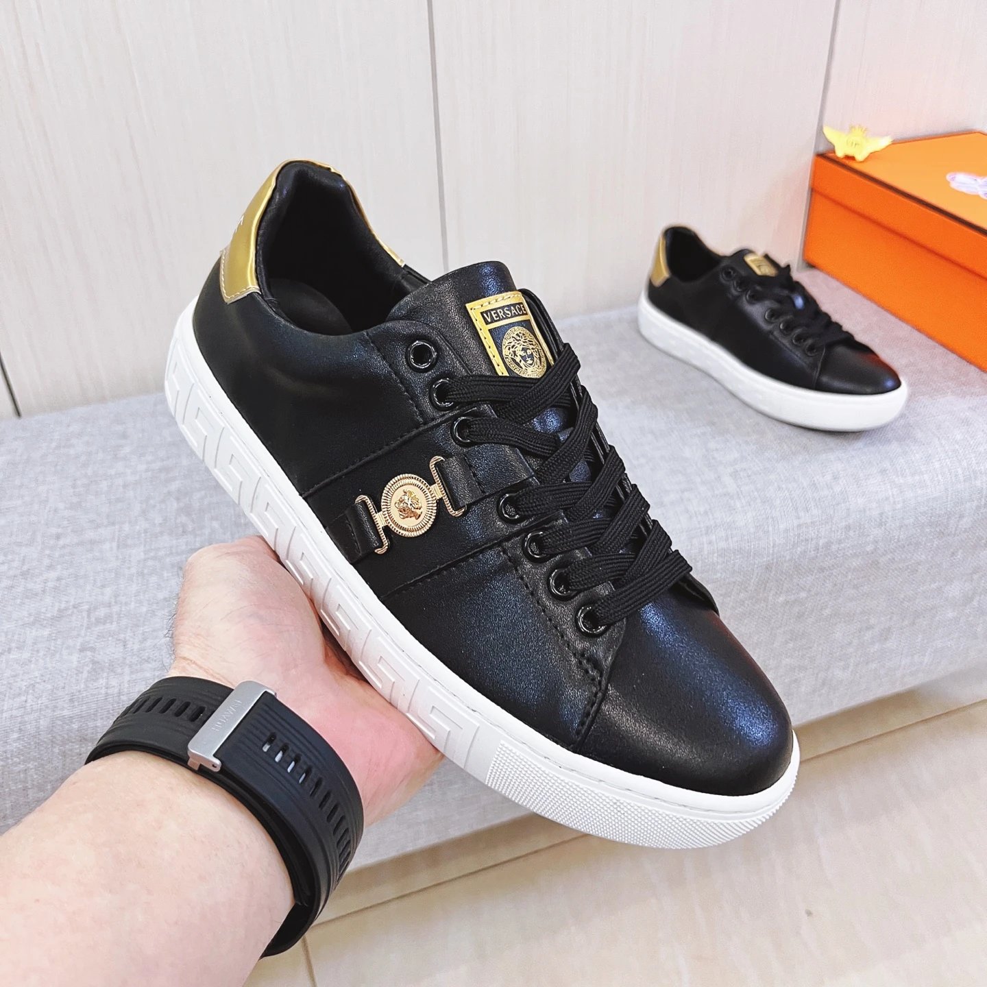 Luxury Leather Sneakers Gold Black - Gallery Image 4 - Detailed View