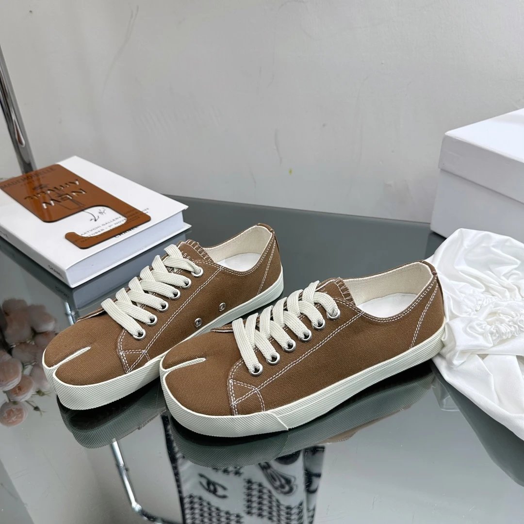 Maison Margiela MM6 Tabi Canvas Sneakers Brown - Gallery Image 4 - Detailed View