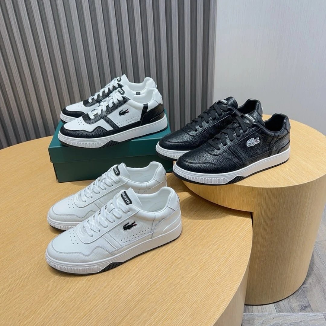 Lacoste Classic Sneakers Black White - Gallery Image 9 - Detailed View