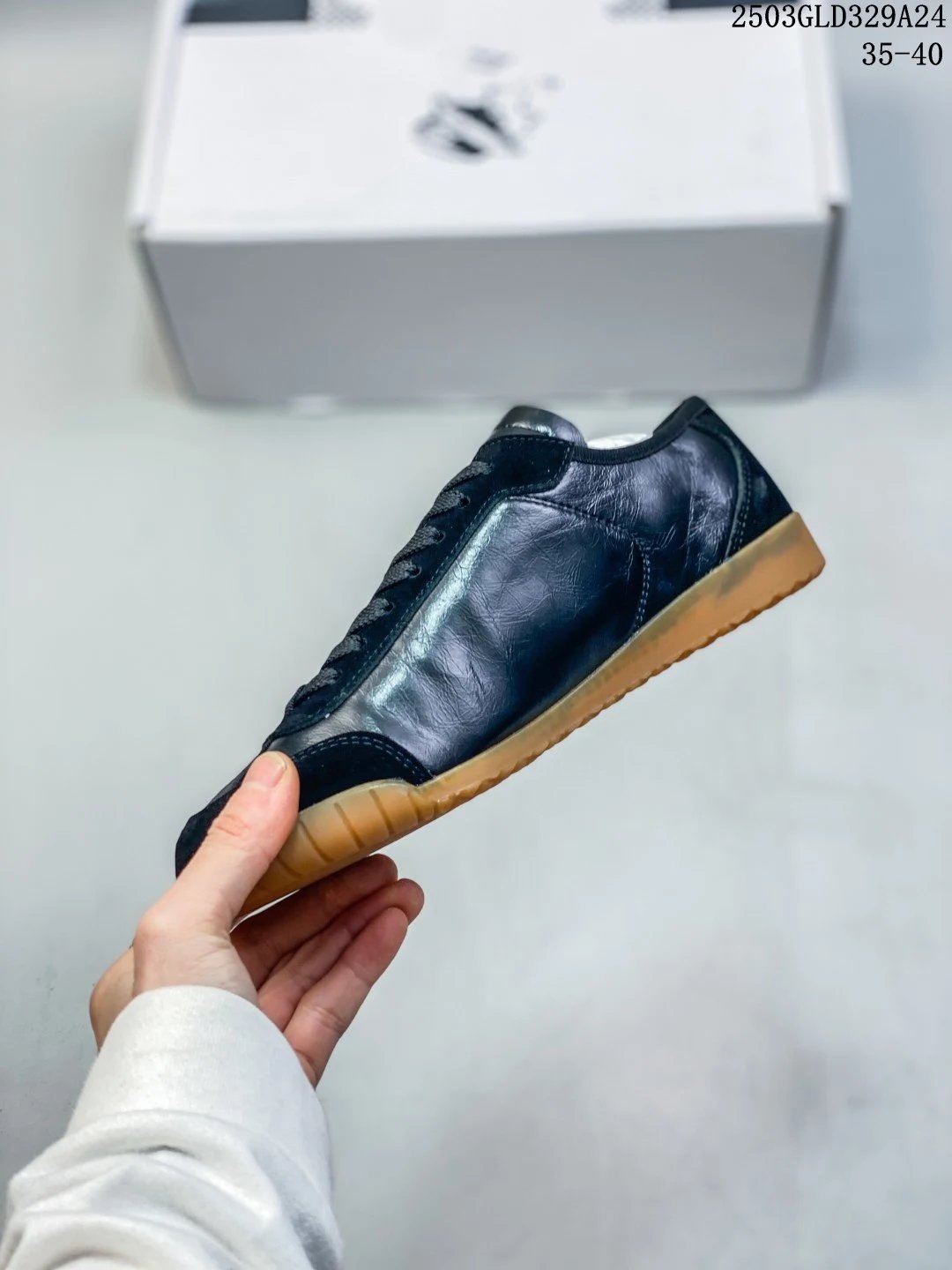 Retro Trainer Sneakers Leather Mesh Gum Sole Midnight Navy - Gallery Image 3 - Detailed View