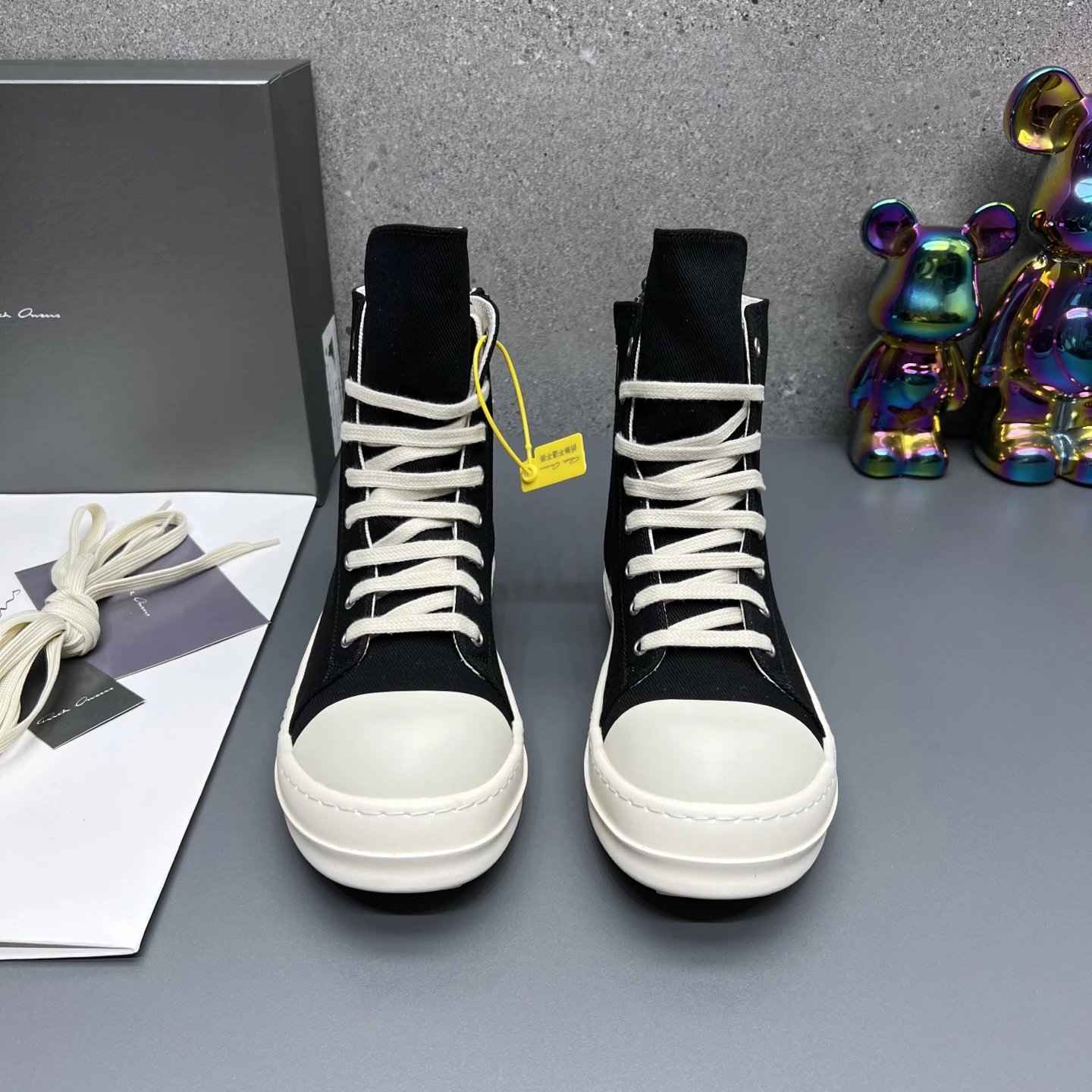 Rick Owens Casual High-Top Sneakers Black White - Gallery Image 6 - Detailed View