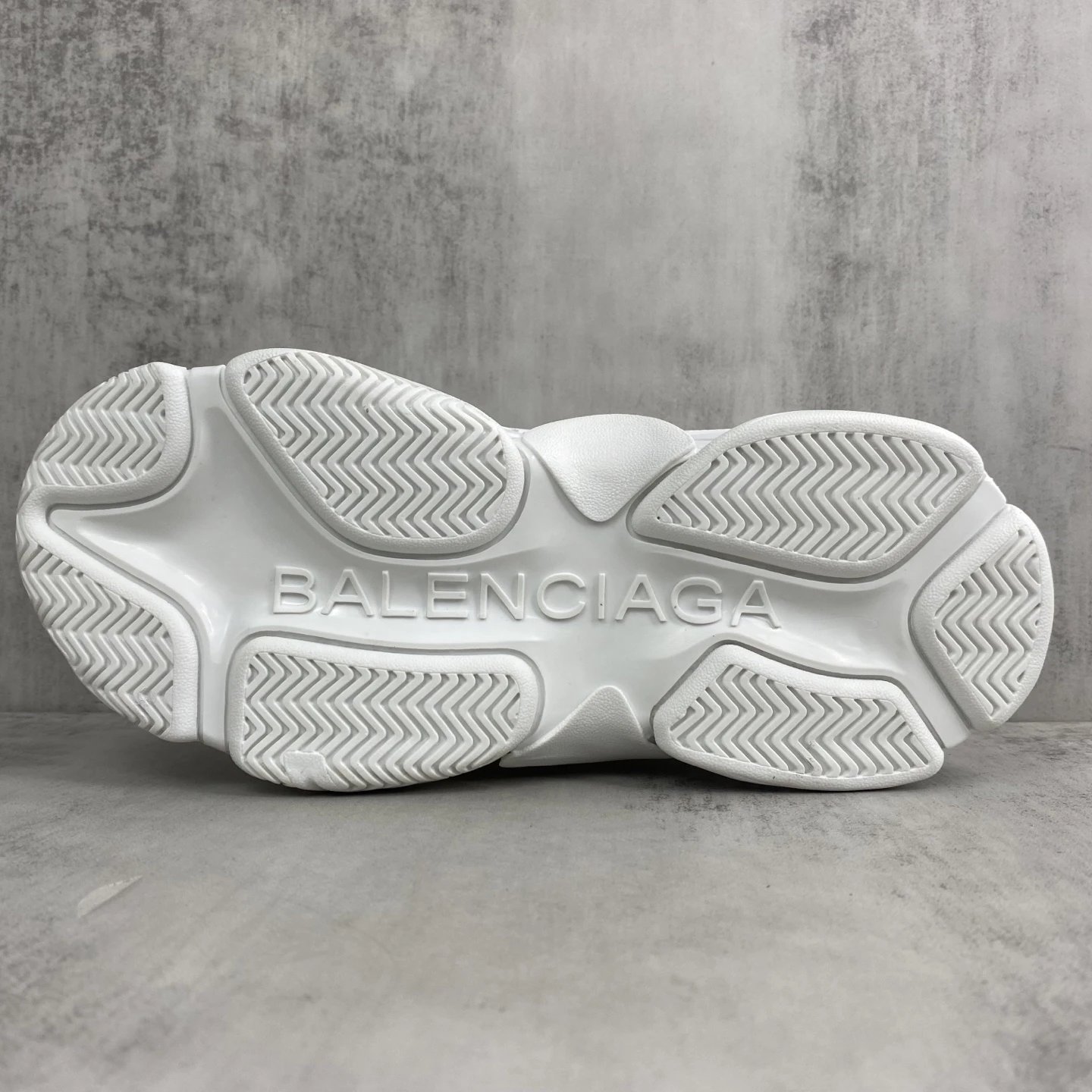 Chunky Mesh Leather Dad Sneakers Yellow White - Gallery Image 8 - Detailed View