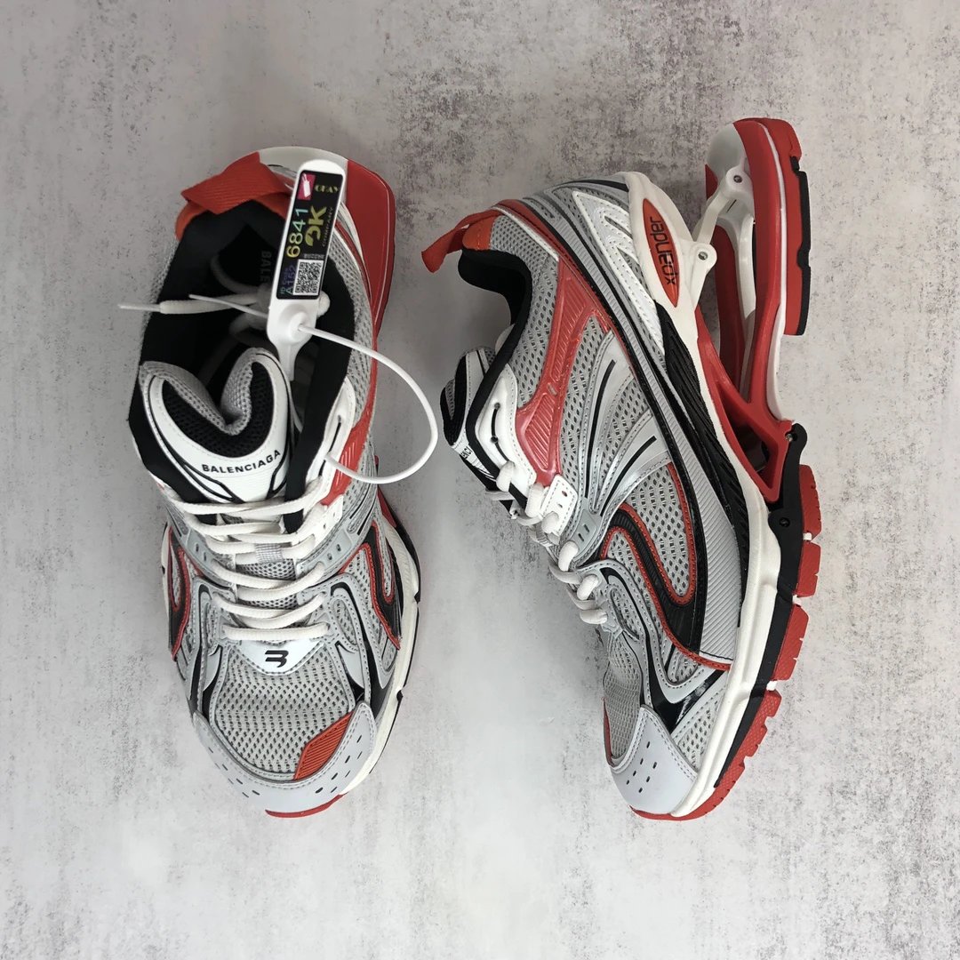 Mesh X-Pander Dad Sneakers with Spring Heel Silver Red - Gallery Image 3 - Detailed View