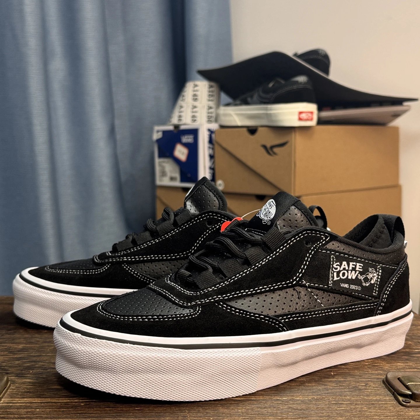 Low Top Suede Skate Sneakers Onyx Black - Gallery Image 1 - Detailed View