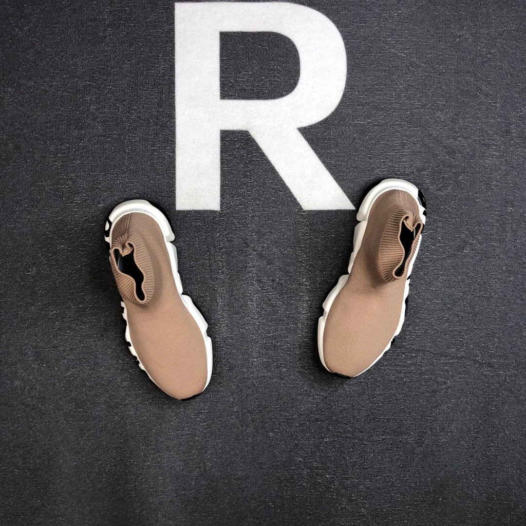 Unisex Knit Sock Sneakers TPU Sole Speed Style in Camel - Gallery Image 4 - Detailed View