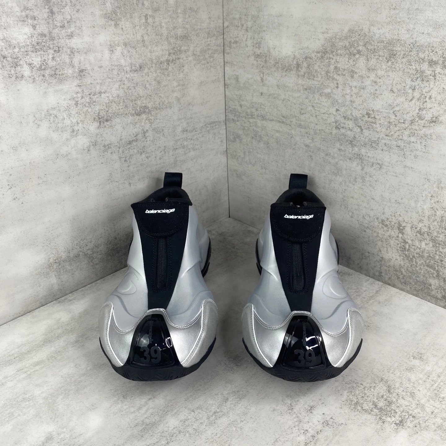 Futuristic Zip Up Basketball Sneakers Metallic Silver - Gallery Image 4 - Detailed View