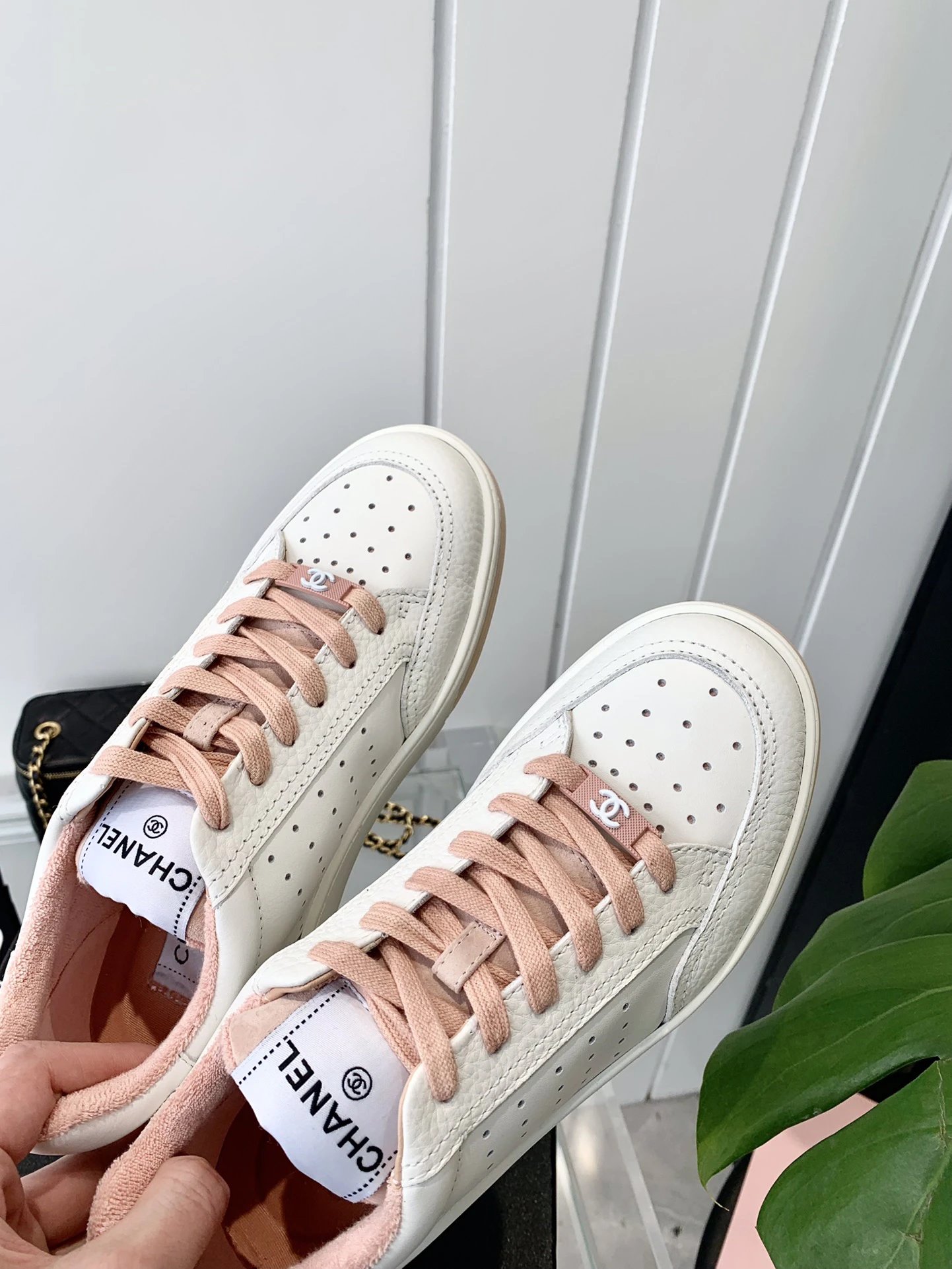 Chanel White Logo Sneakers Pink - Gallery Image 4 - Detailed View