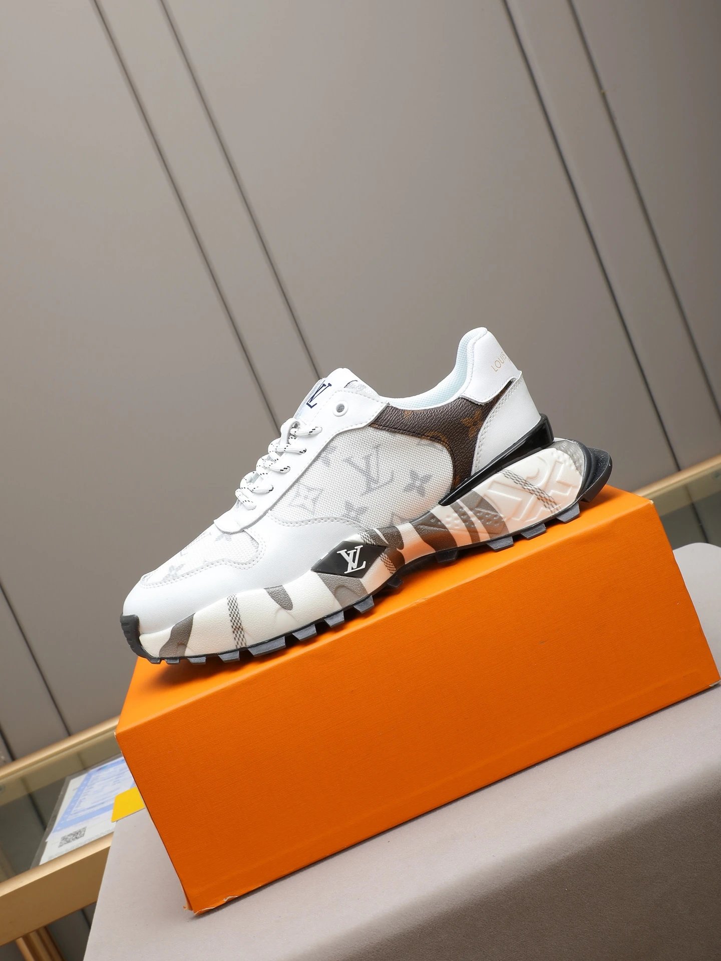 Breathable Calfskin Mesh Sneakers Ivory - Gallery Image 6 - Detailed View