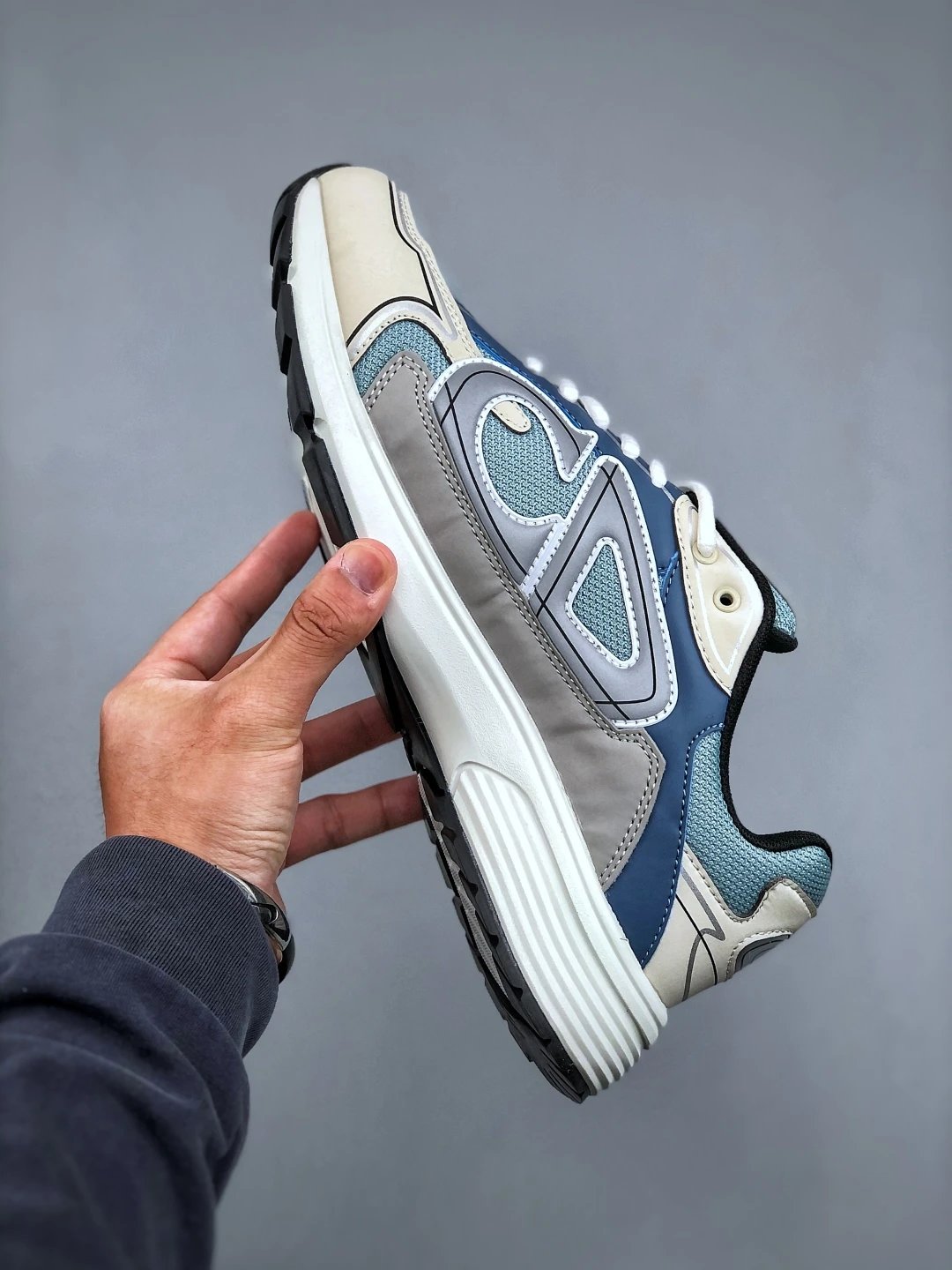 Dad Sneakers B30 Beige Blue - Gallery Image 2 - Detailed View