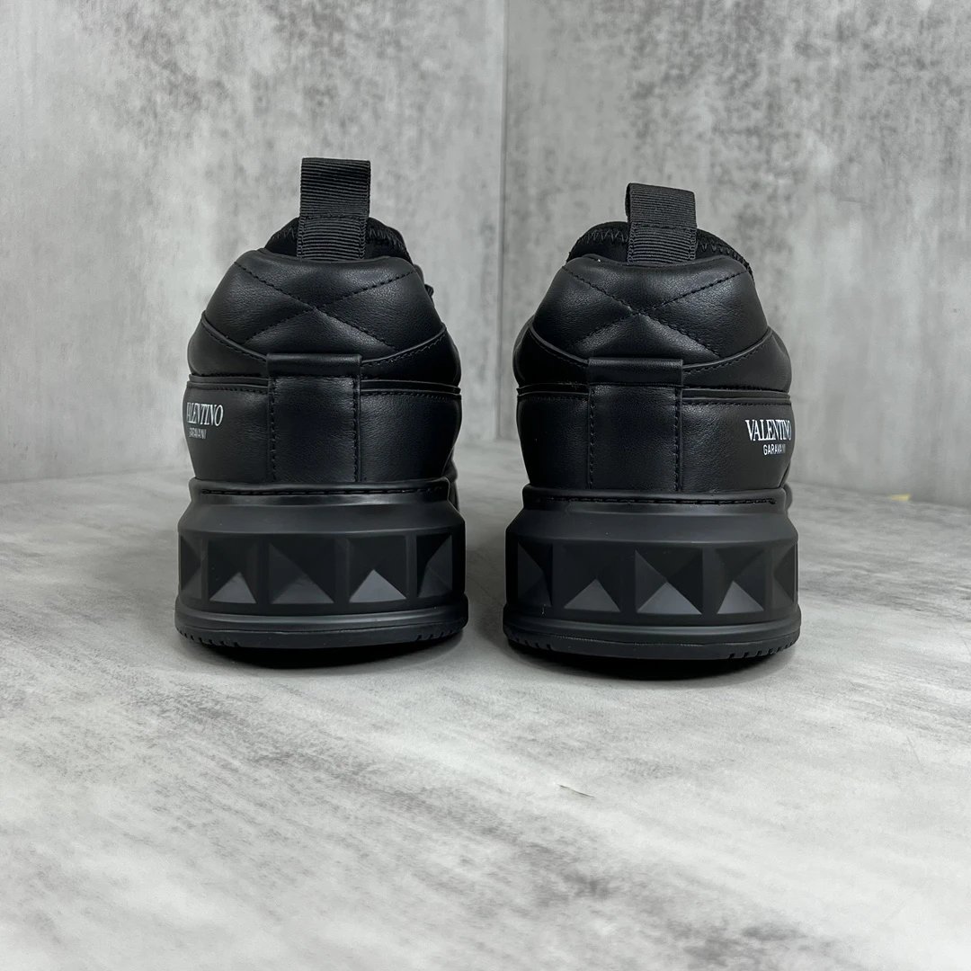 Chunky Leather Sneakers Autumn Jet Black - Gallery Image 5 - Detailed View