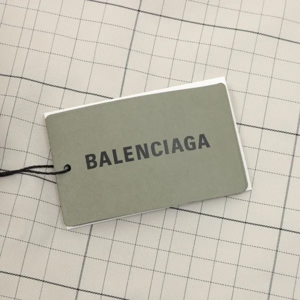 Balenciaga Grid-Print Half-Zip Windbreaker Beige Outerwear - 5