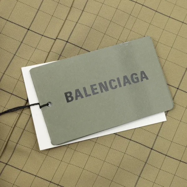Balenciaga Grid-Print Half-Zip Windbreaker Beige Outerwear - 14