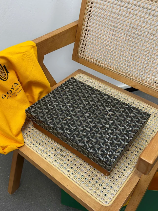 Goyard Watch Storage Case with Goyardine Pattern product detail image 33