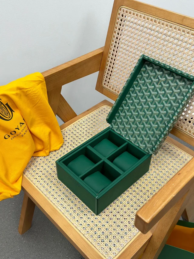Goyard Watch Storage Case with Goyardine Pattern product detail image 26