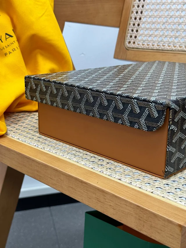 Goyard Watch Storage Case with Goyardine Pattern product detail image 38