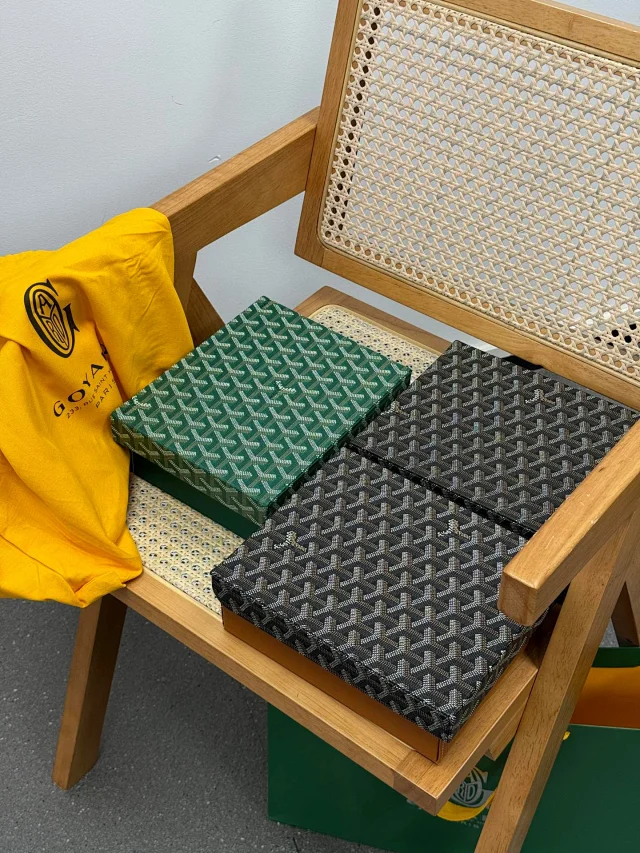 Goyard Watch Storage Case with Goyardine Pattern product detail image 23