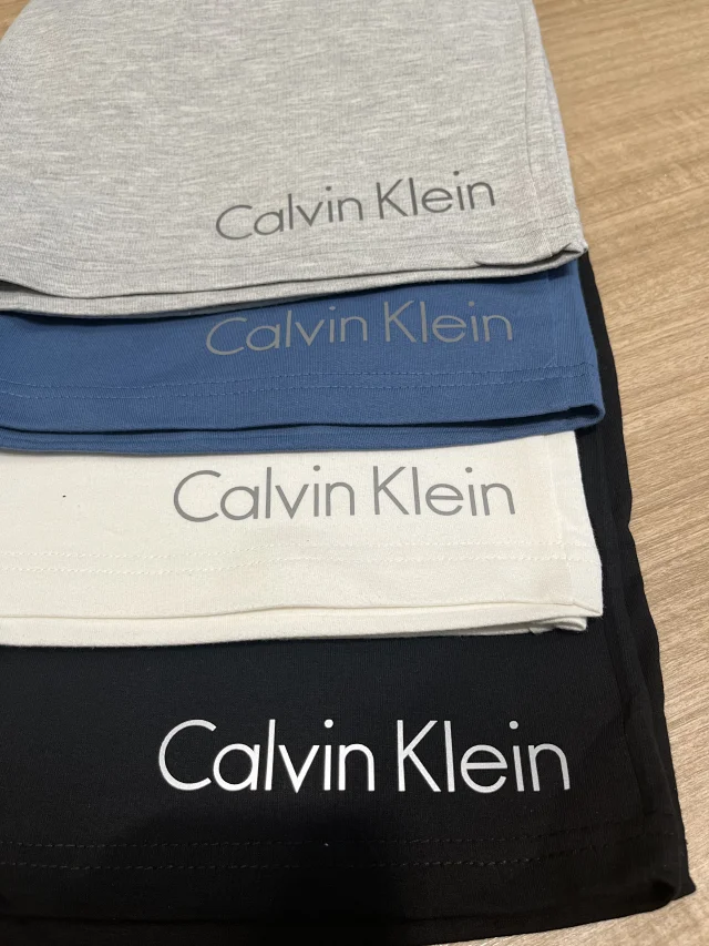 正品授权 假一罚十 Calvin Klein时尚T恤+男款Polo领T恤+短裤 团购价149元起包邮 买手党-买手聚集的地方