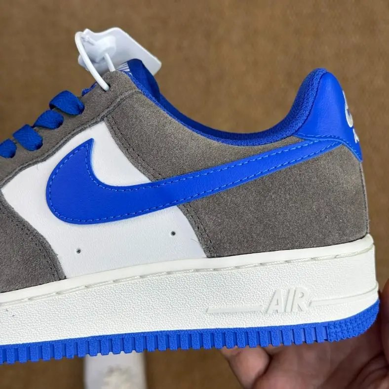 Nike Air Force 1 Low '07 LV8 photo 6