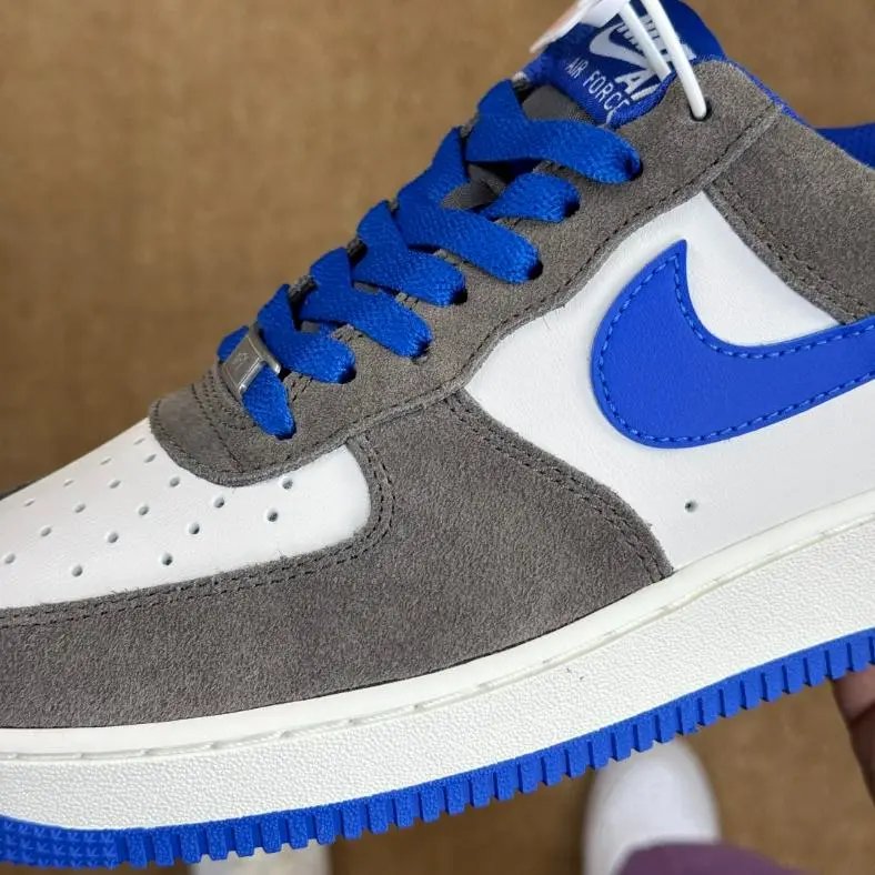 Nike Air Force 1 Low '07 LV8 photo 5
