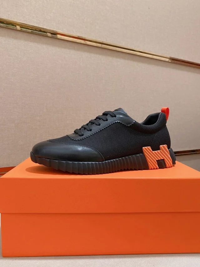 Unbranded Sneakers Low-top lace-up with ribbed sole and heel accent product detail image 20