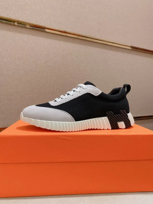Unbranded Sneakers Low-top lace-up with ribbed sole and heel accent product detail image 22