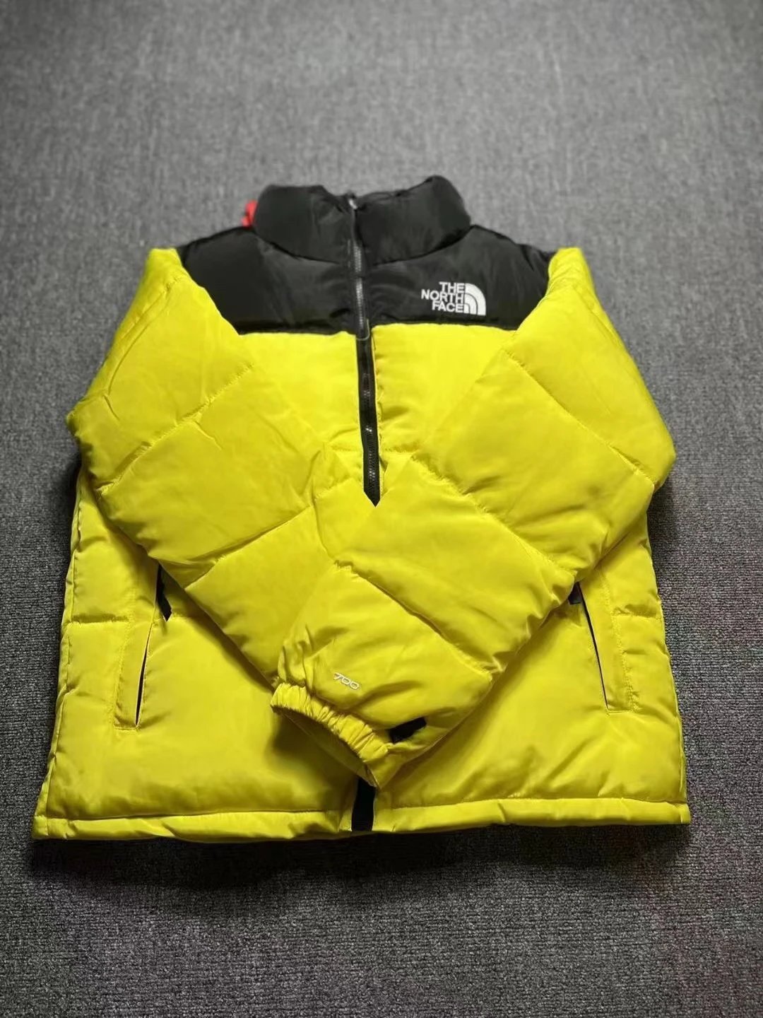 Supreme x The North Face Mountain Light Jacket Gray/Black Down Jacket - 5