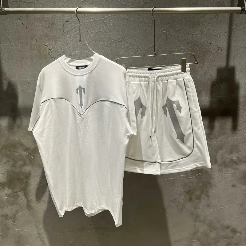 Reflective white suit SKU image