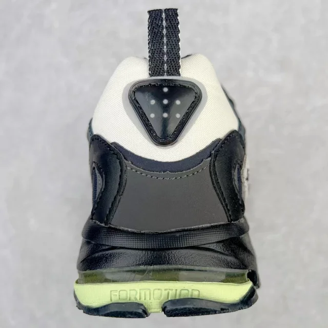 adidas Sneakers Song for the Mute SFTM-001 Shadowturf product detail image 25