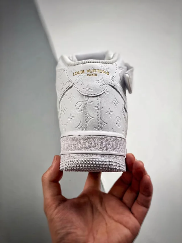 Nike Sneakers Air Force 1 High product detail image 17
