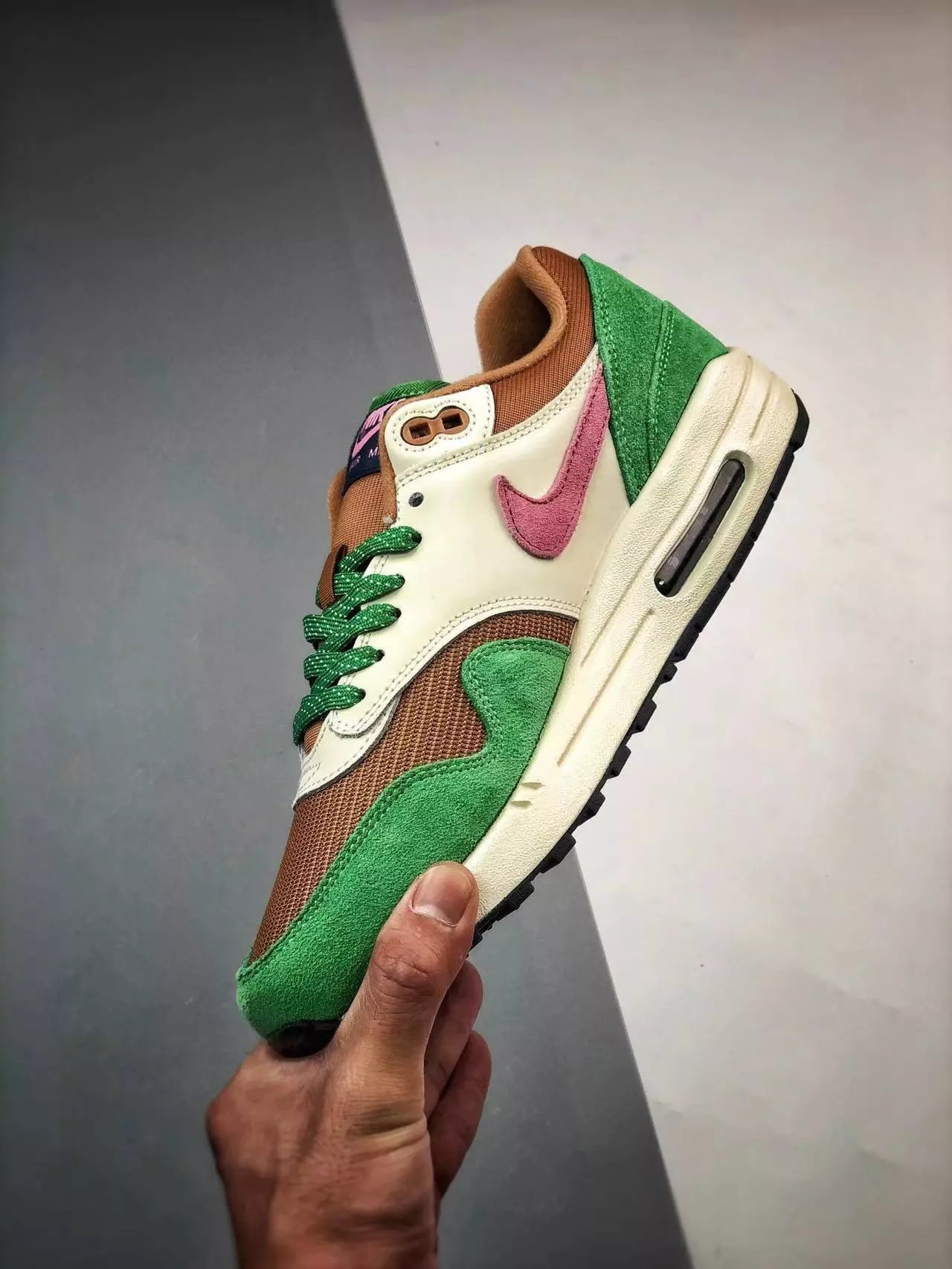 Nike Air Max 1 Wave Burgundy Sneakers - 25