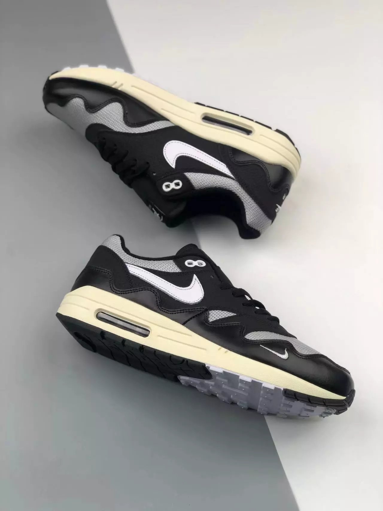Nike Air Max 1 Wave Burgundy Sneakers - 78