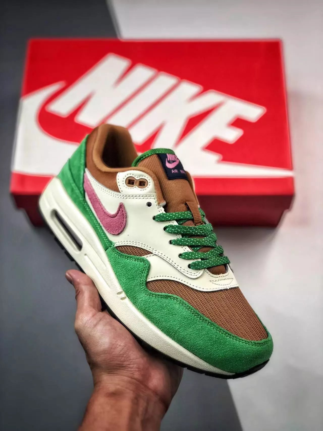 Nike Air Max 1 Wave Burgundy Sneakers - 20