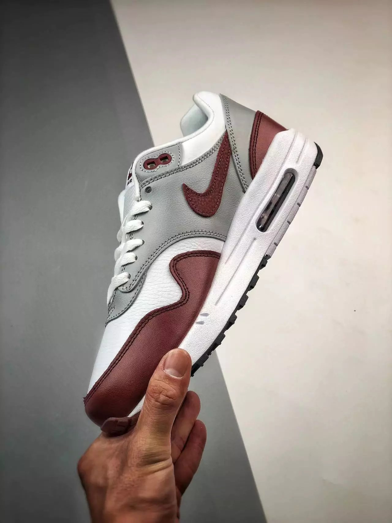 Nike Air Max 1 Wave Burgundy Sneakers - 61