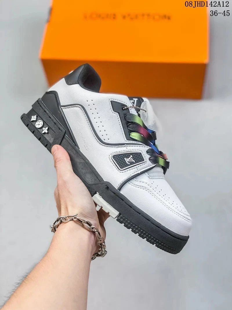 Leather black and white