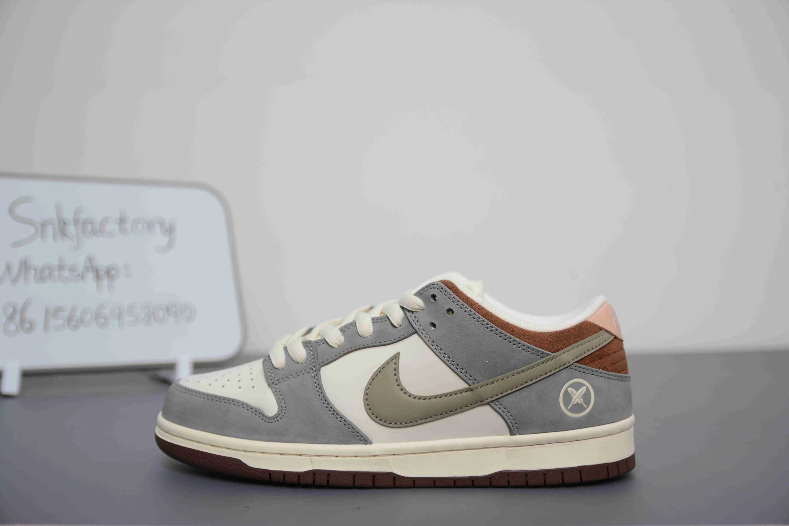 Nike sb dunk low white lobster foto 4