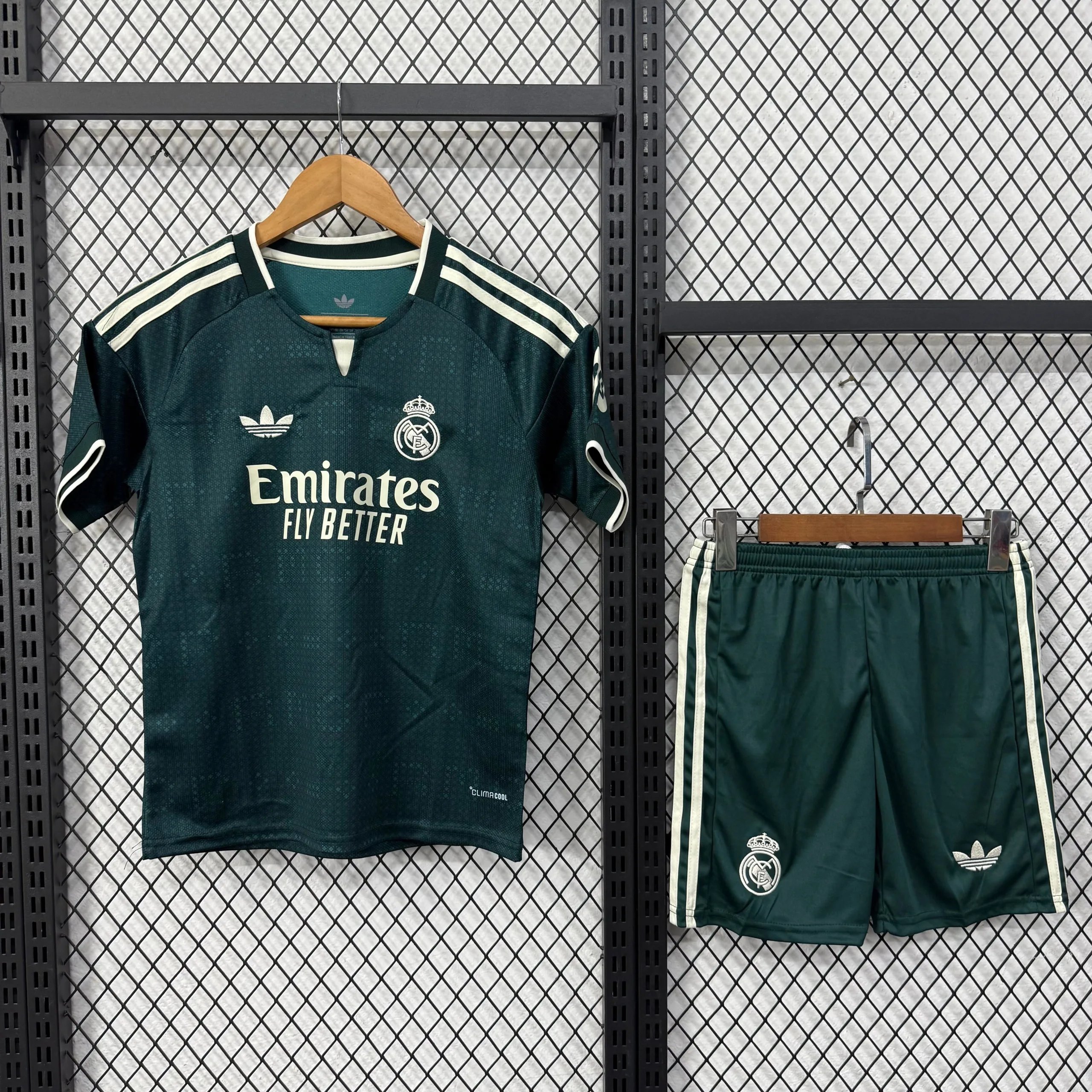 Adidas Football Jerseys Children's jersey and shorts set — 33