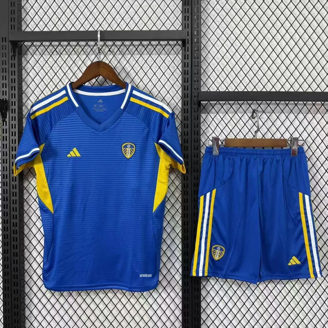 Adidas Football Jerseys Children's jersey and shorts set — 30