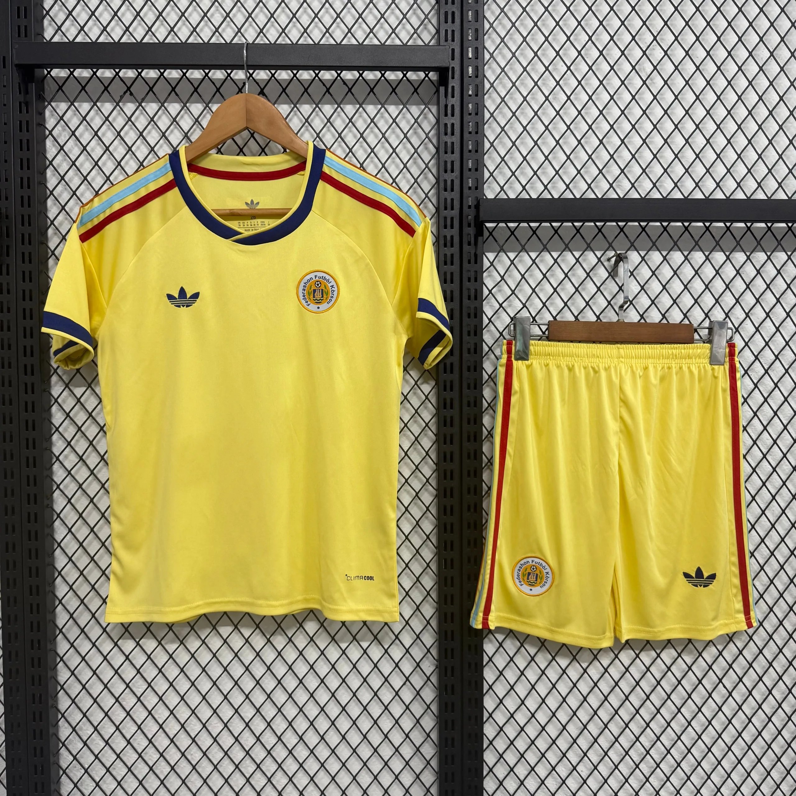 Adidas Football Jerseys Children's jersey and shorts set image 15
