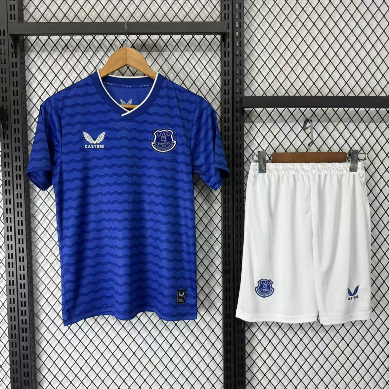 Adidas Football Jerseys Children's jersey and shorts set — 26