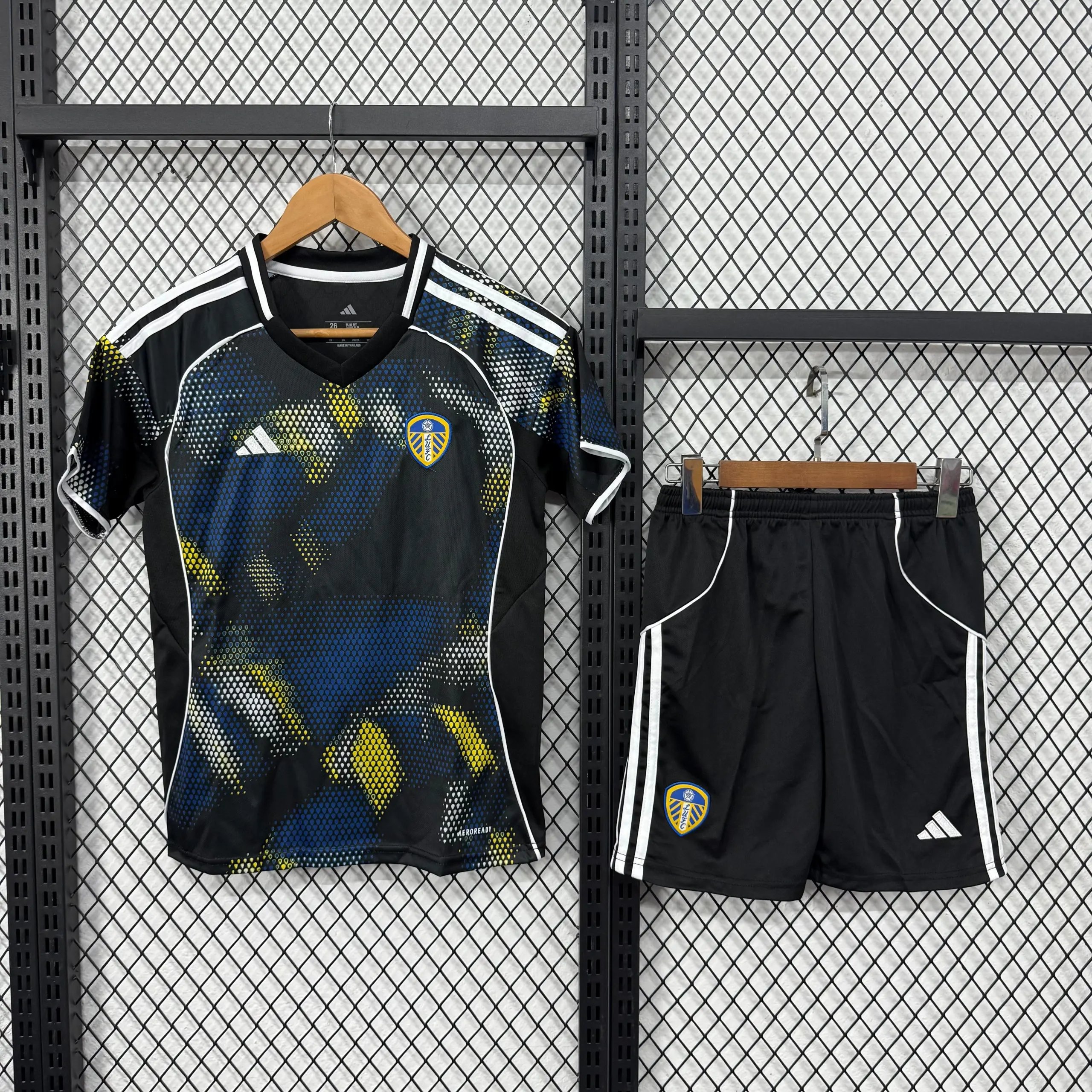 Adidas Football Jerseys Children's jersey and shorts set — 31