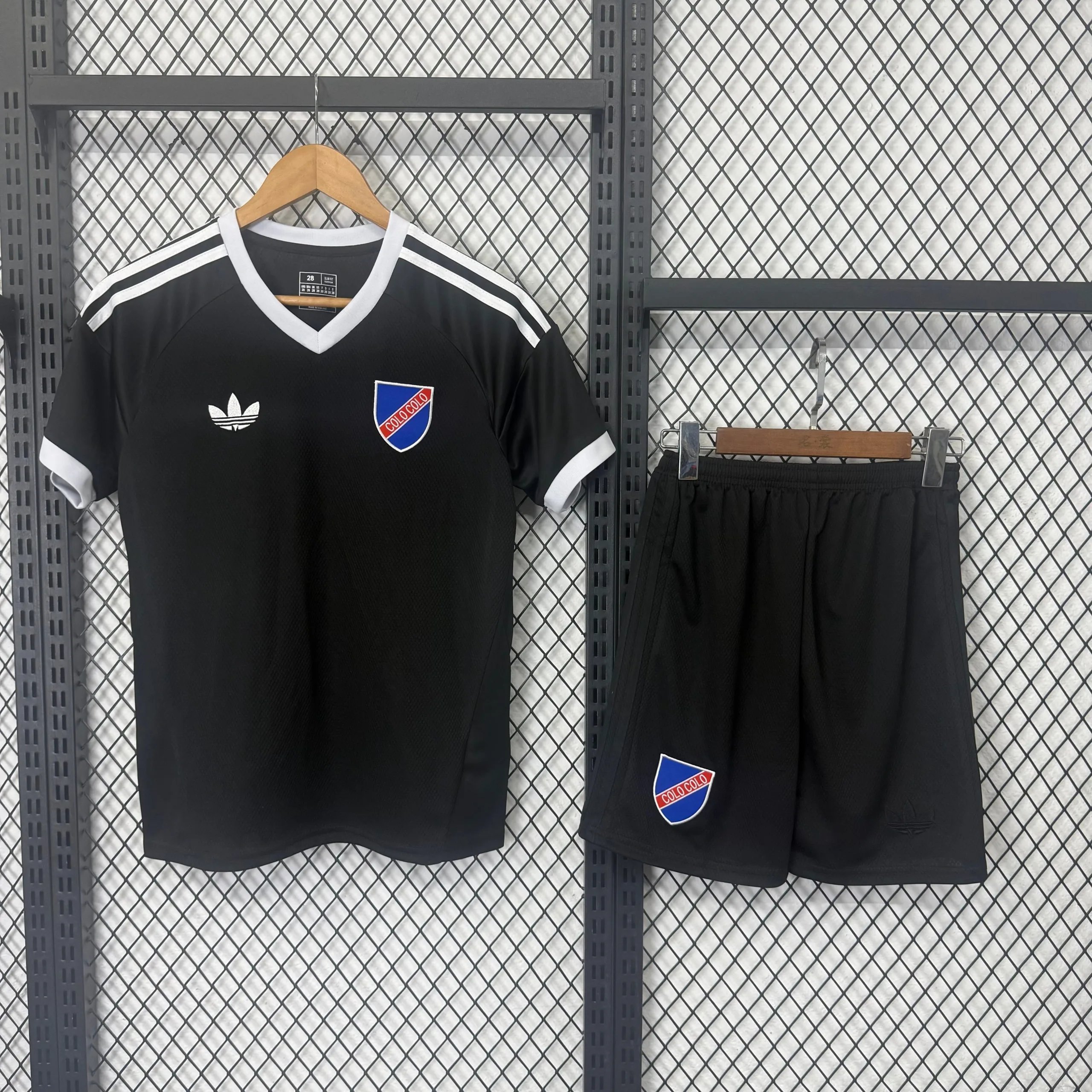 Adidas Football Jerseys Children's jersey and shorts set — 39