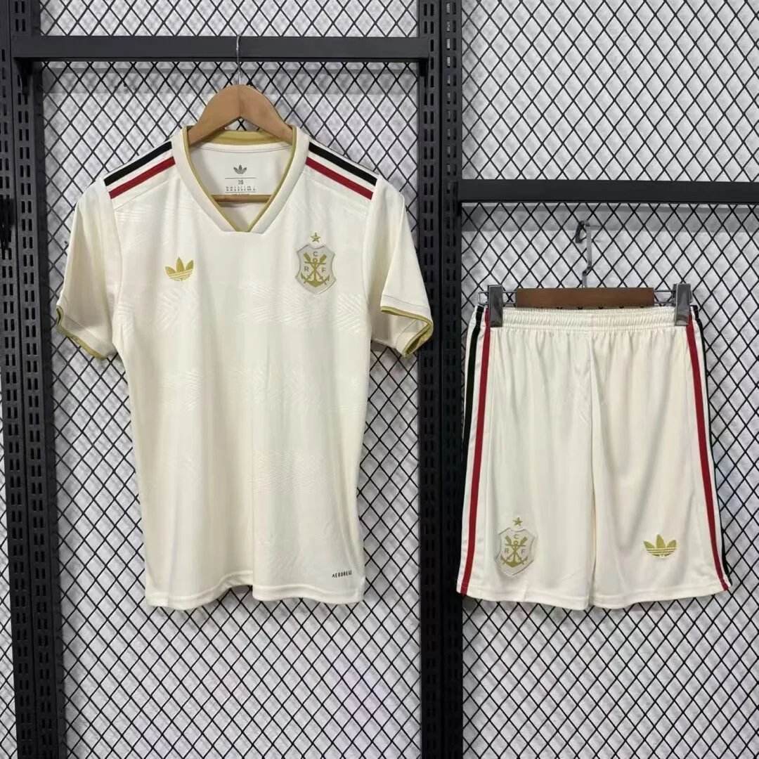Adidas Children's Football Kit image 11