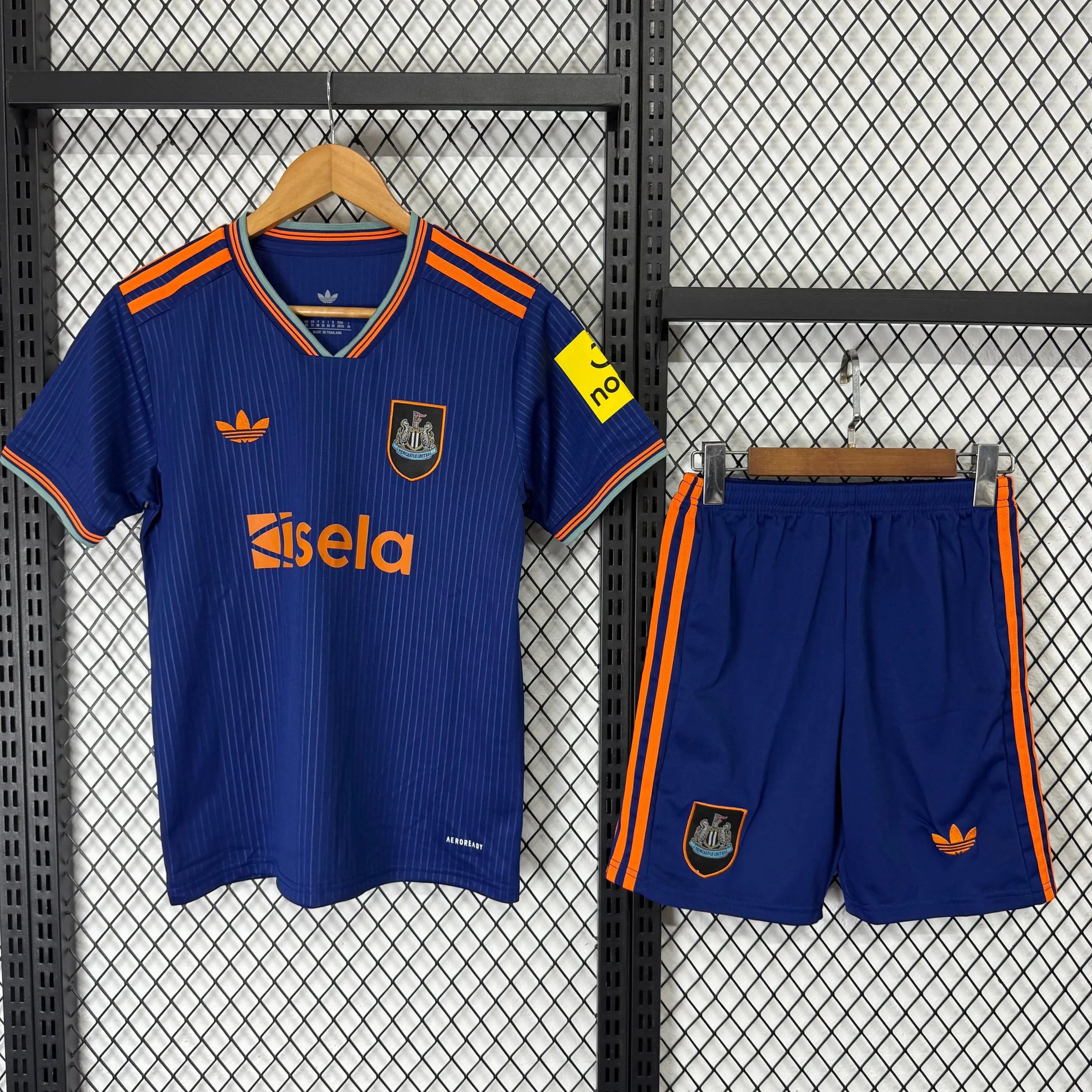 Adidas Football Jerseys Children's jersey and shorts set — 29